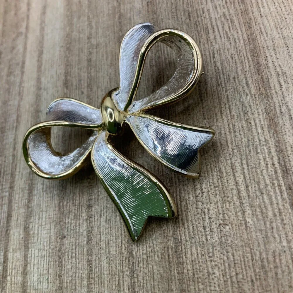 Napier Vintage Gold Silver Tone Ribbon Bow Brooch Pin